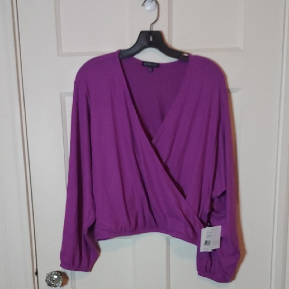 Beyond Yoga Women's Wrapped Up Pullover Plum Medium